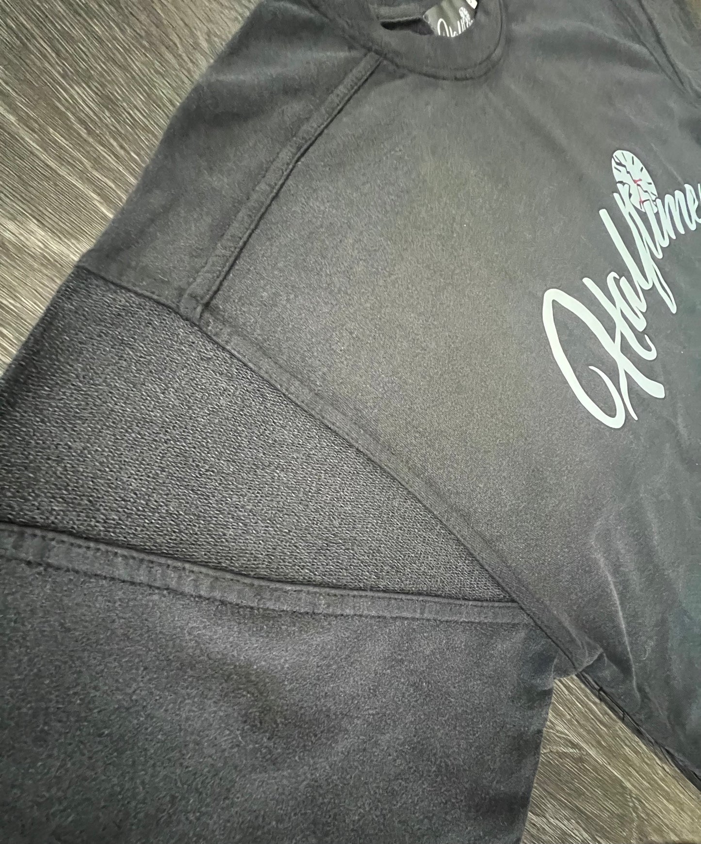 Halftime Tee (Charcoal)